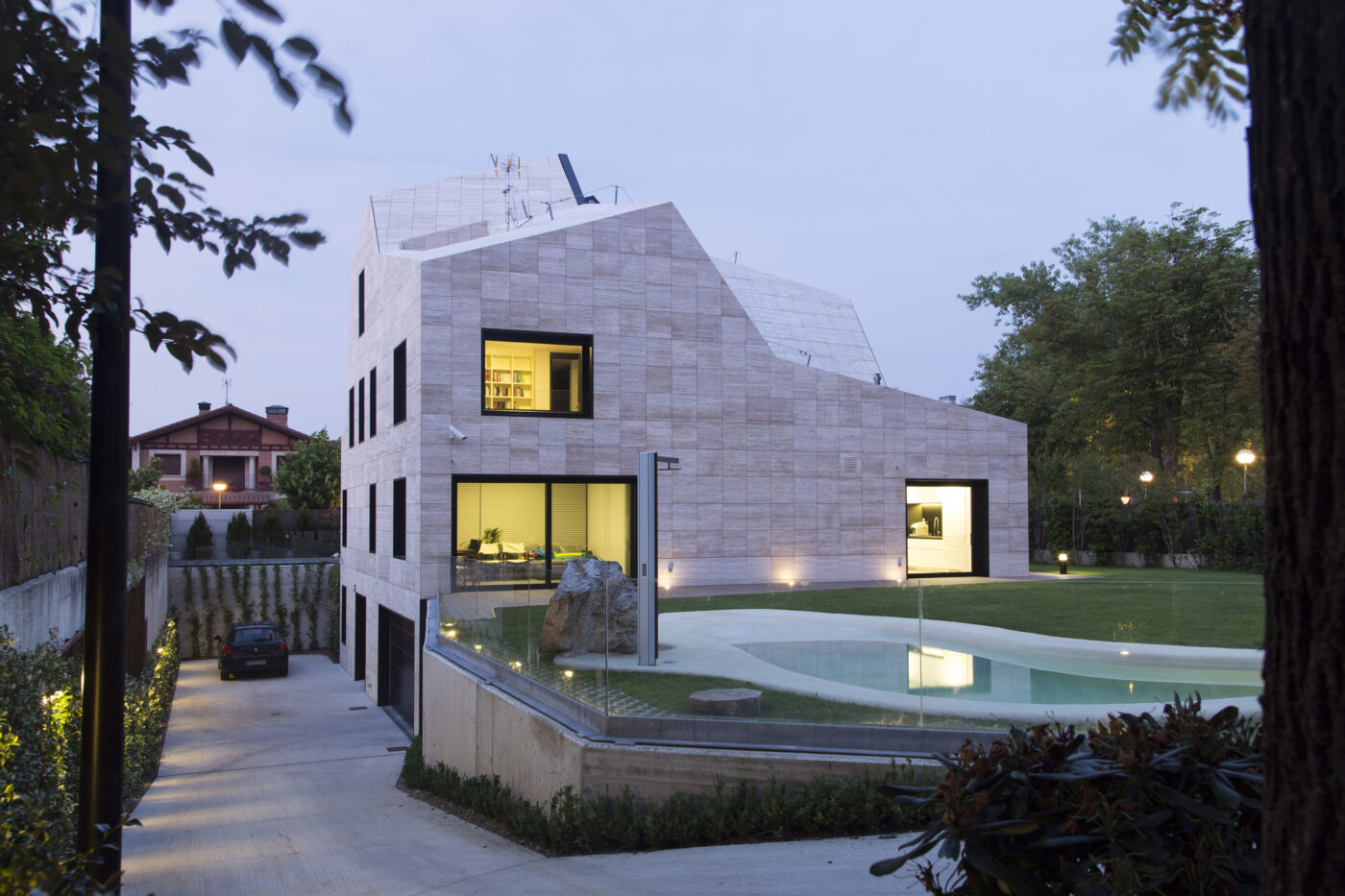 busco un arquitecto que haga casas de diseño en vitoria